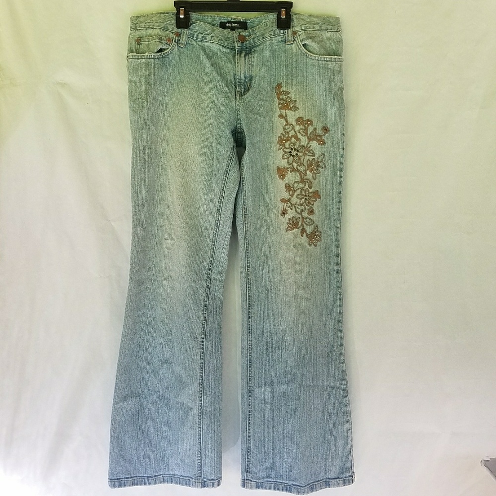Women's Daisy Fuentes Jeans